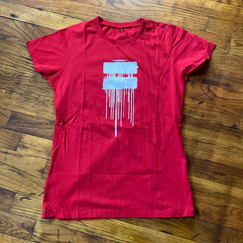 U2 360‎ Concert Graphic T-Shirt Red Short Sleeve Women's Size L - Fits like a M